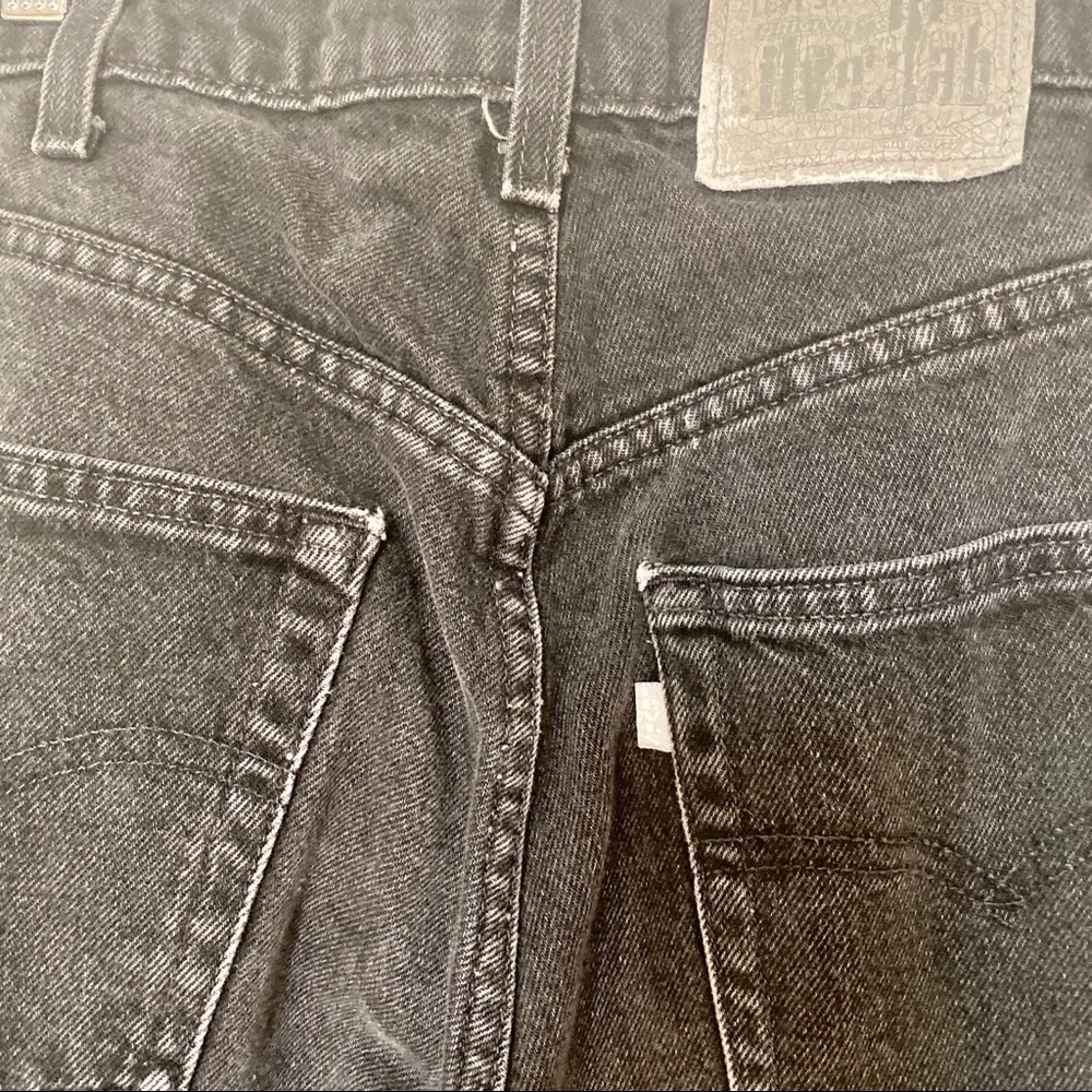 🛑SOLD🛑 Silver Tab Loose Fit Levi’s